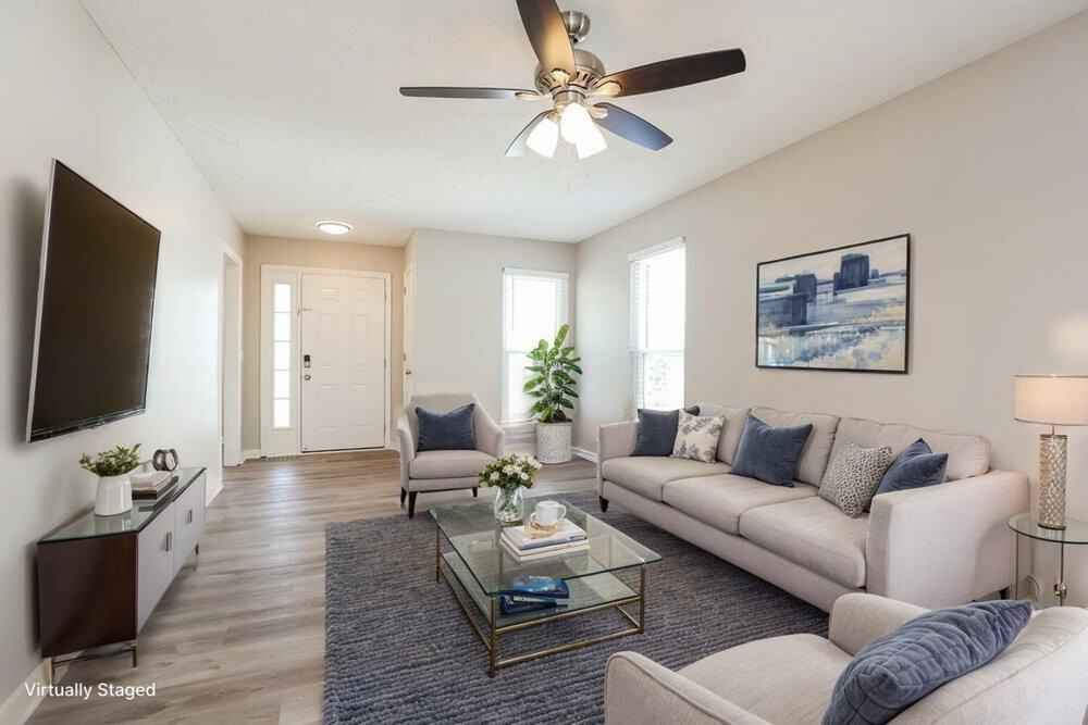 3068 Chateau Valley Dr - Photo 4 of 19