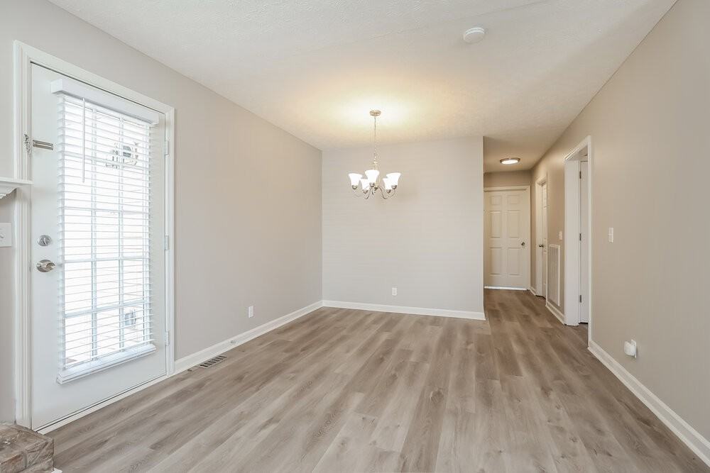 3068 Chateau Valley Dr - Photo 7 of 19