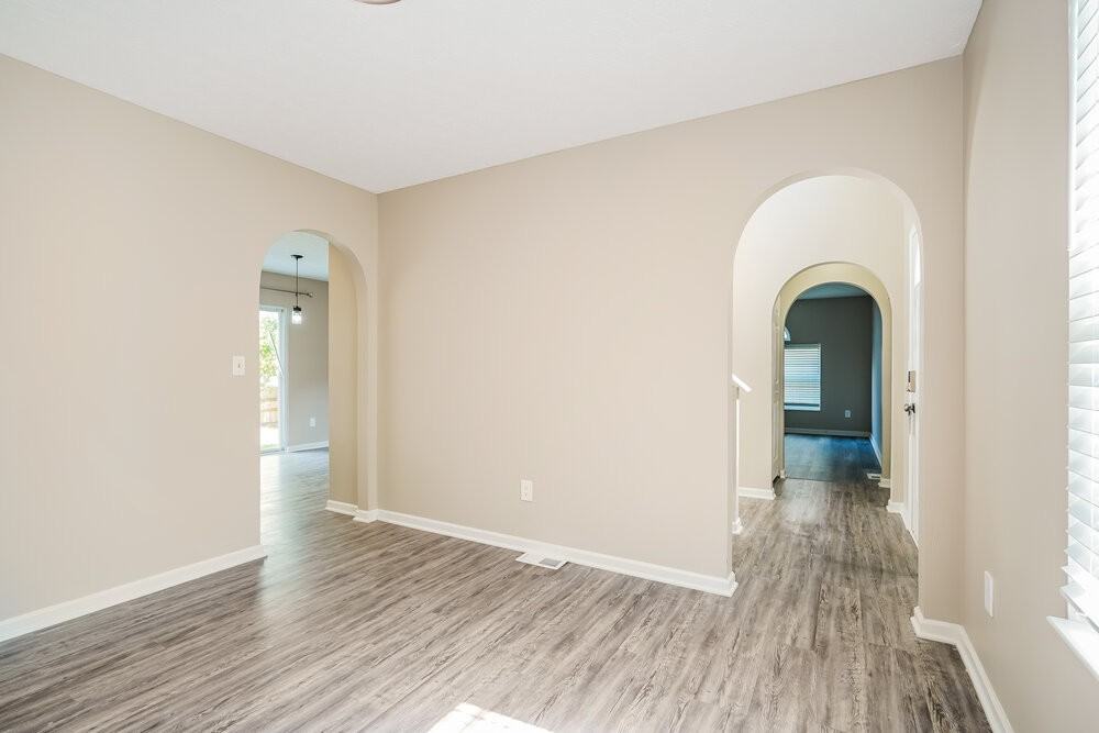 1417 Fahy Dr - Photo 6 of 18