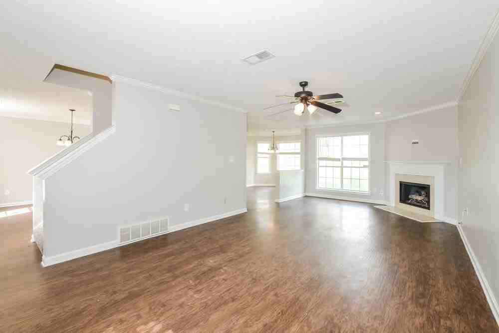 6331 Fairway Hill Cv - Photo 4 of 17