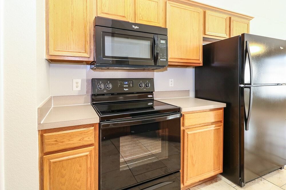 1000 Chelsea Dr - Photo 6 of 16