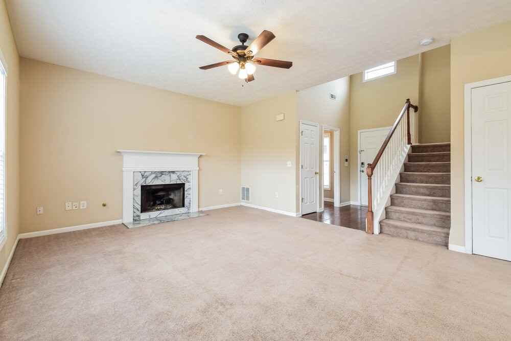 426 Baldwin Ct - Photo 4 of 17