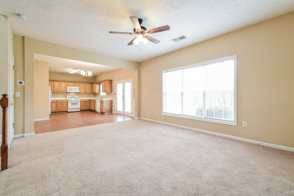 426 Baldwin Ct - Photo 5 of 17