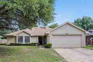 featured image of 3309 Creekwood Ln
