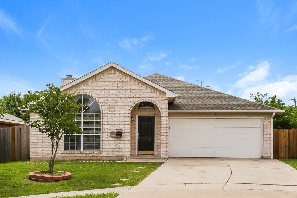 736 W Colony Dr