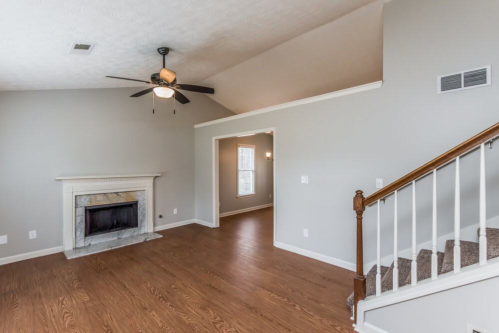 157 Aztec Way Se - Photo 5 of 20