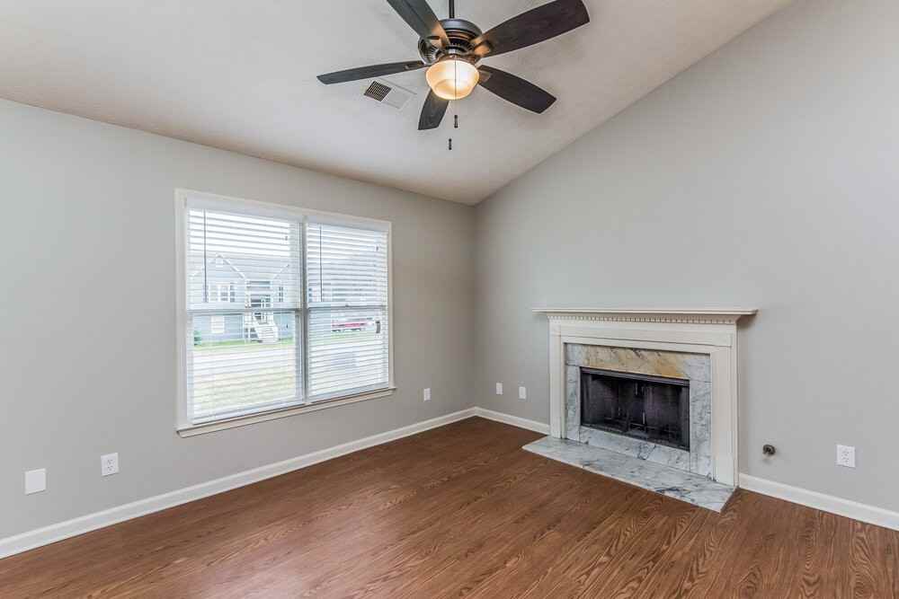 157 Aztec Way Se - Photo 7 of 20