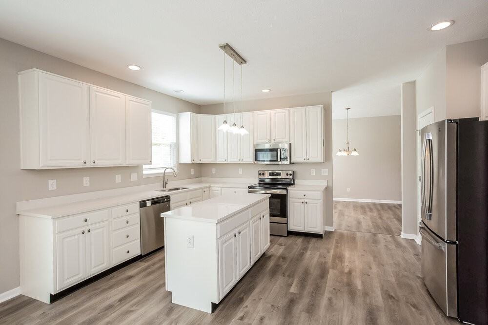 4905 Fields Blvd - Photo 7 of 17