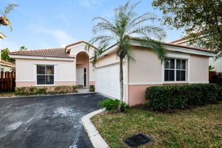 4792 Nw 5th Pl - Photo 1 of 1