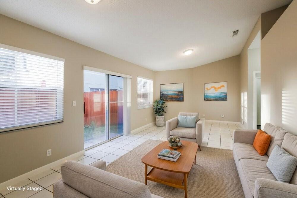 4792 Nw 5th Pl - Photo 5 of 19