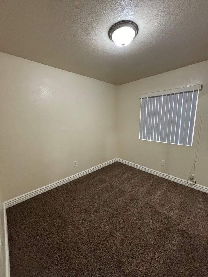 639 East 87th Street - Photo 7 of 10