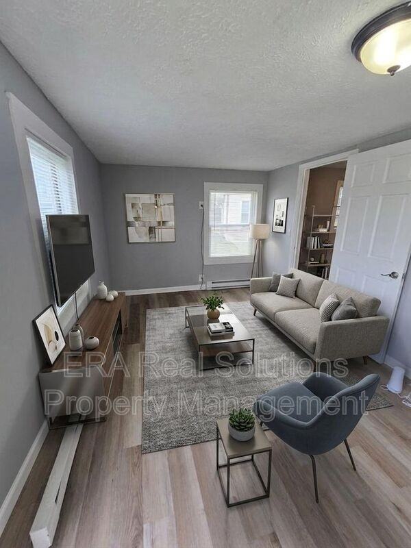 2400 Pomola St - Photo 6 of 11