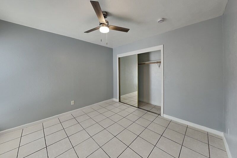 420 Dollins St - Photo 7 of 12