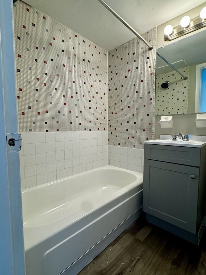 1330 W Fifth Avenue - Photo 3 of 42