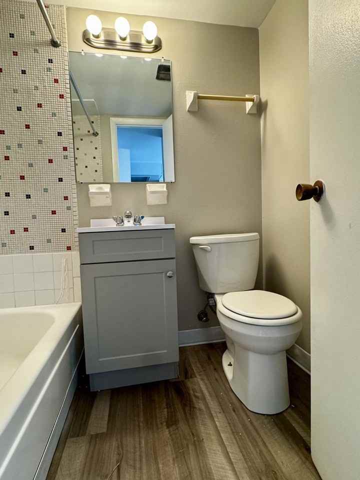 1330 W Fifth Avenue - Photo 7 of 42