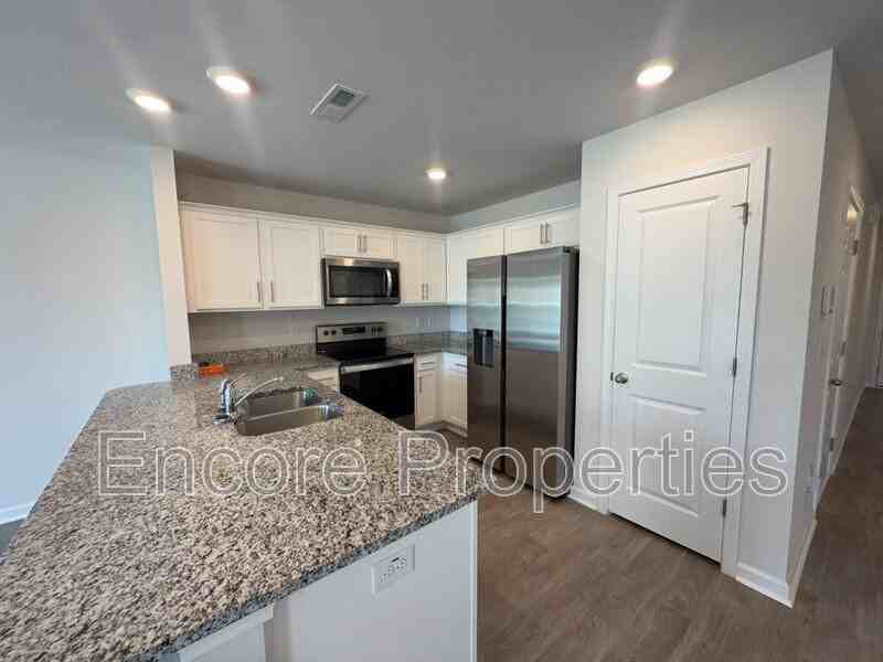 18 March Creek Dr - Photo 4 of 15