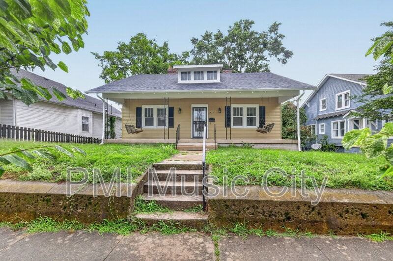 1609 Shelby Ave - Photo 5 of 31