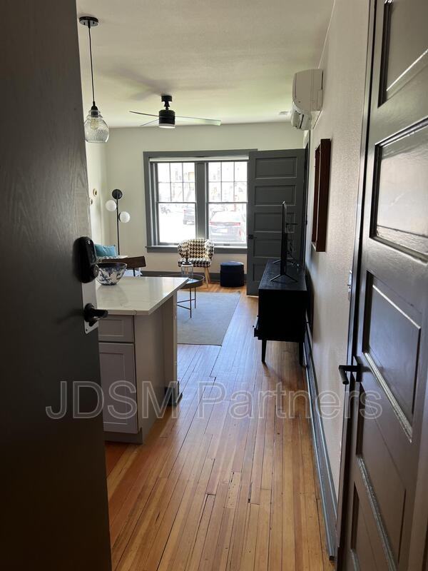 630 E 16th Ave #102 - Photo 2 of 16