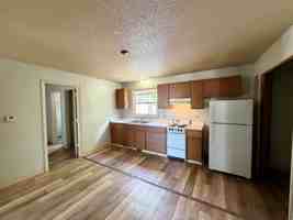 featured image of 505 N 6th St