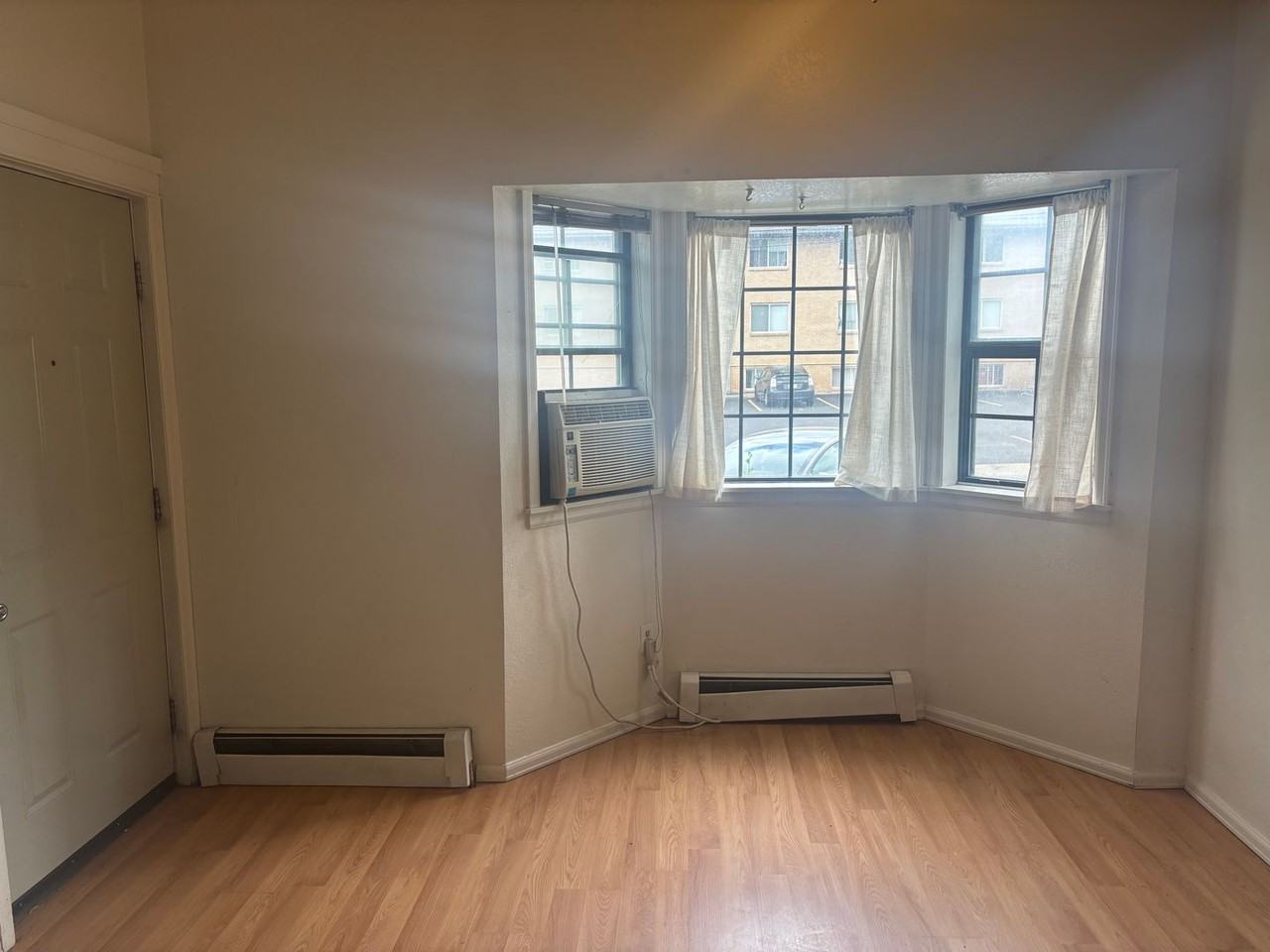 1725 7th St. - Photo 7 of 29