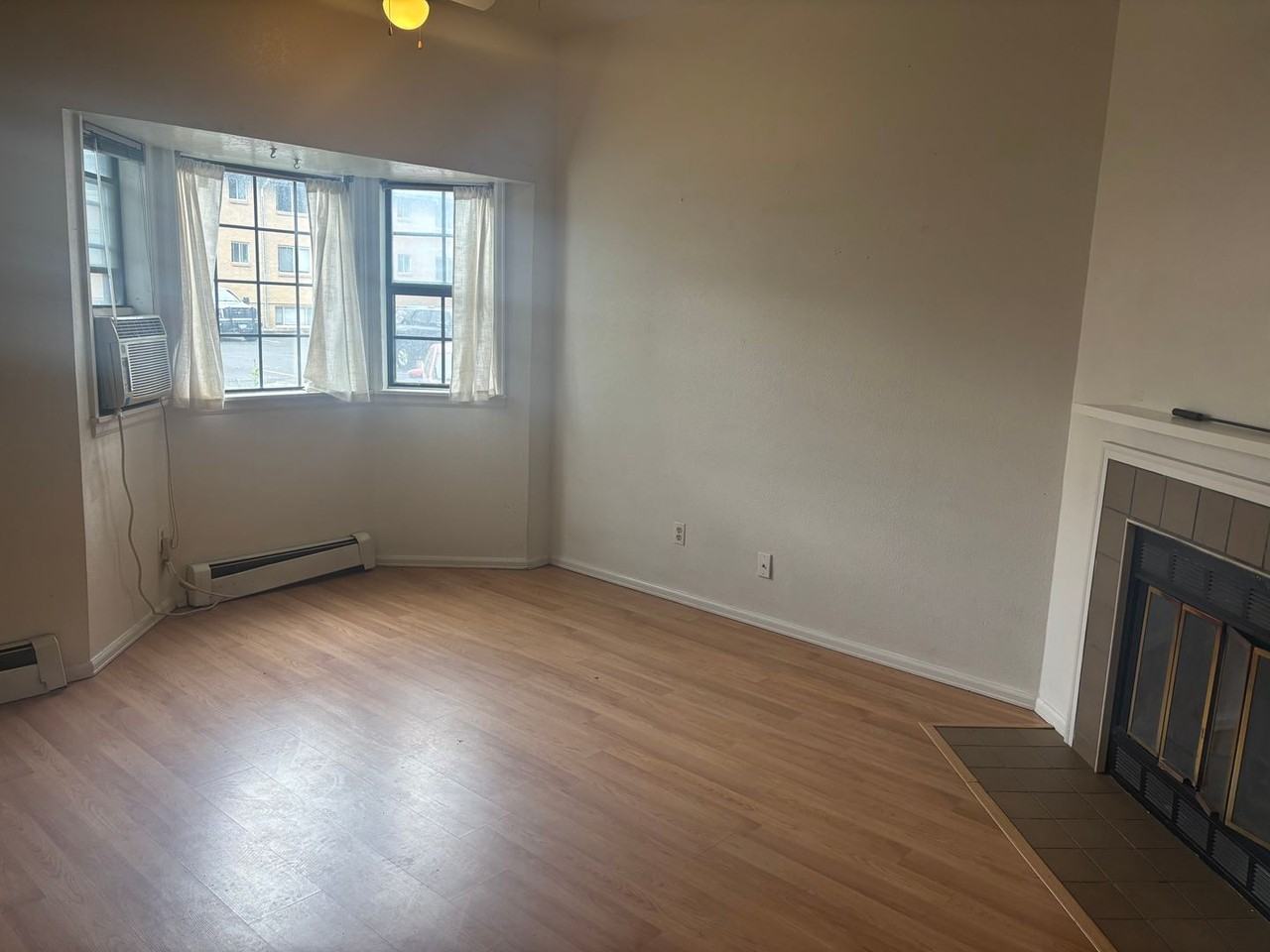 1725 7th St. - Photo 6 of 29