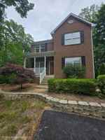 featured image of 9823 Gunston Hall Rd