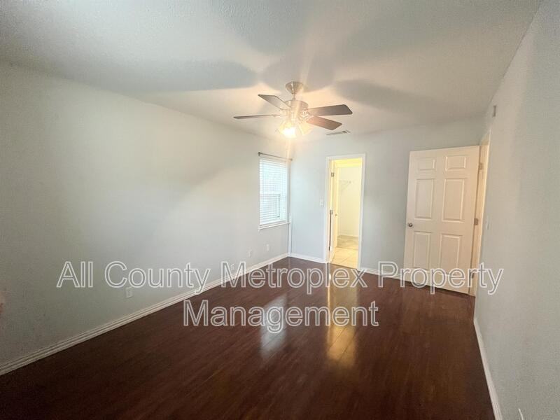 431 Malden Dr - Photo 7 of 10