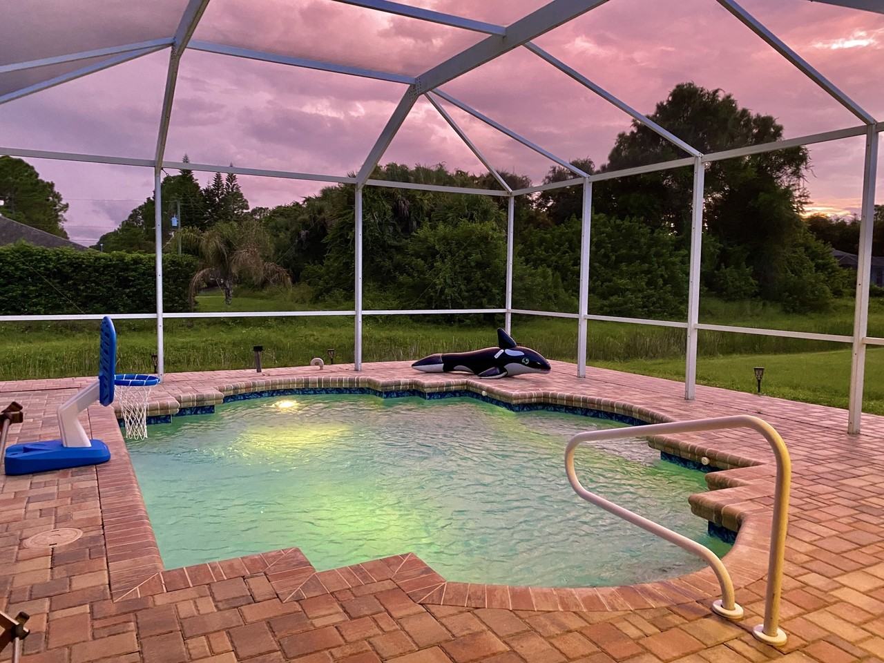 Everglades Terrace & Homestead Cir - Photo 3 of 54
