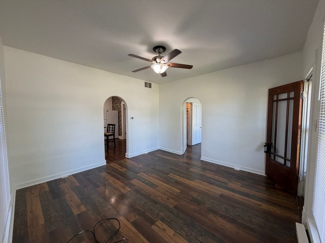 112 W 4th St - Photo 5 of 21