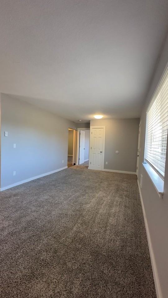 1320 Belmont Ave - Photo 2 of 12