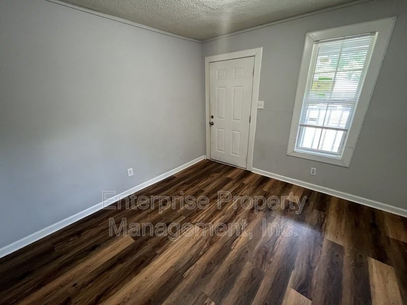 677 Buntyn St #2 - Photo 3 of 4