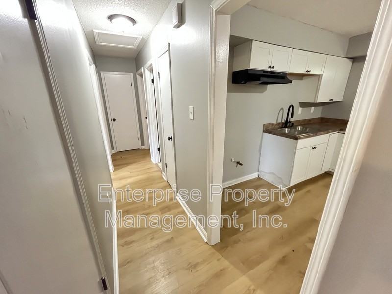 5362 Beaverton Dr - Photo 4 of 15