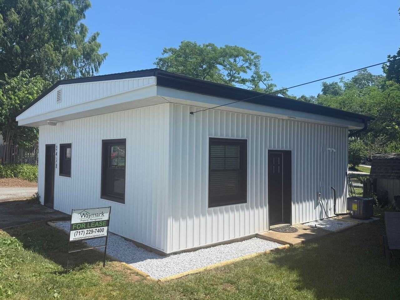 345 W Penn St - Photo 2 of 15