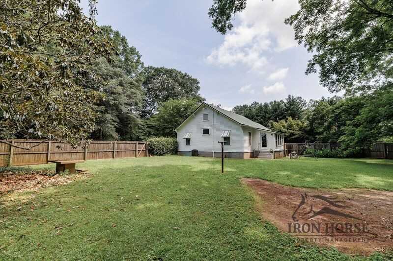4671 Macon Hwy - Photo 7 of 27