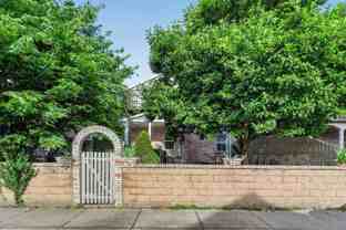 210 N Keystone Ave - Photo 1 of 1