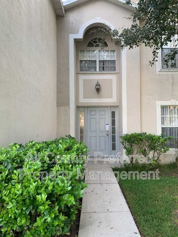 1149 Macon Dr - Photo 2 of 37