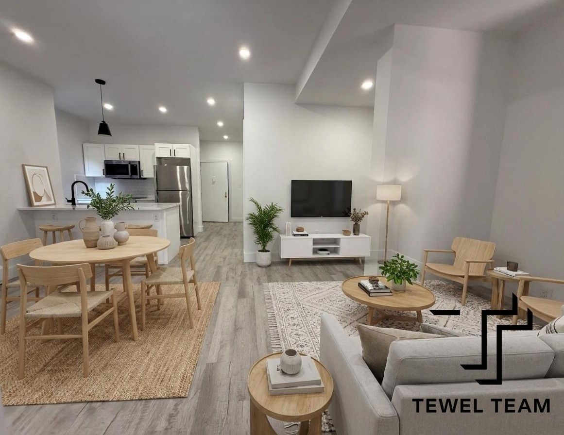 2085 Lexington Avenue #4D - Photo 3 of 17