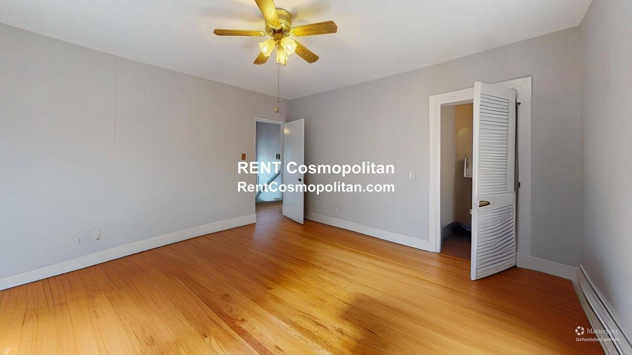 36 Lawrence St #2 - Photo 2 of 13