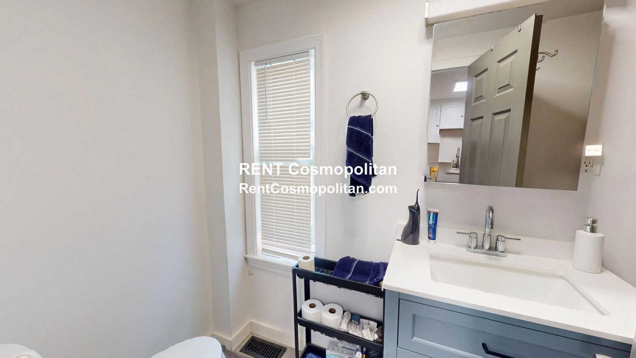 10 Washington St #2 - Photo 3 of 6