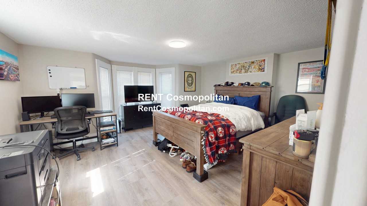 10 Washington St #2 - Photo 4 of 6