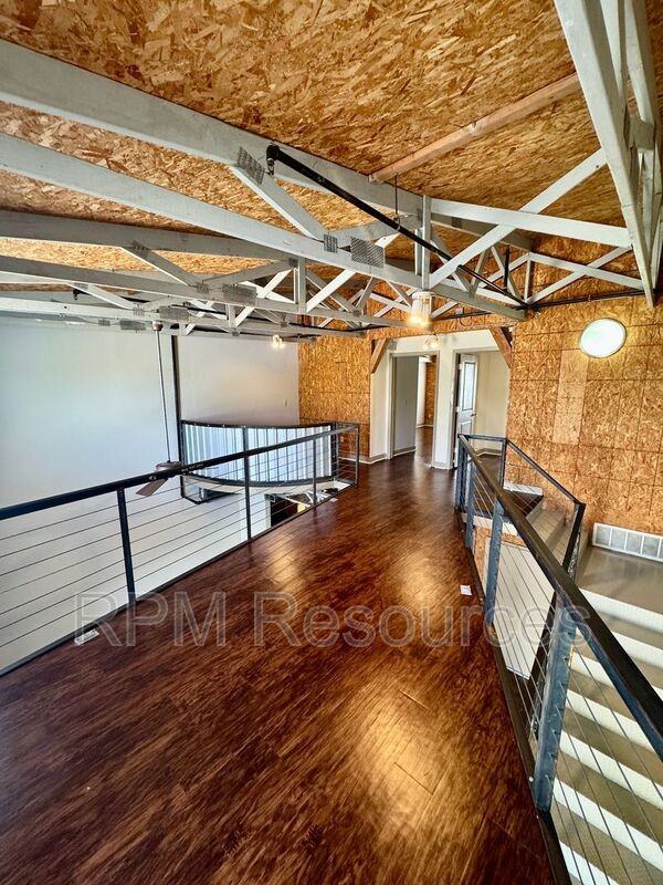 300 Summit Ridge Dr - Photo 6 of 15
