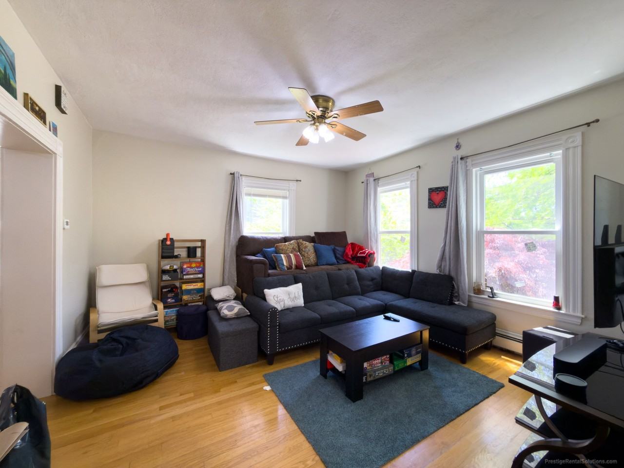 318 N Harvard St #1 - Photo 3 of 30