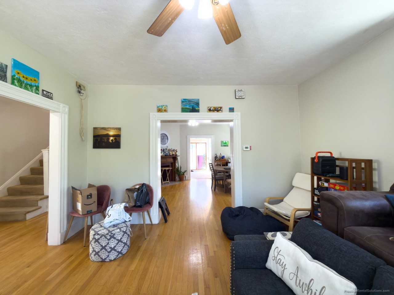 318 N Harvard St #1 - Photo 6 of 30