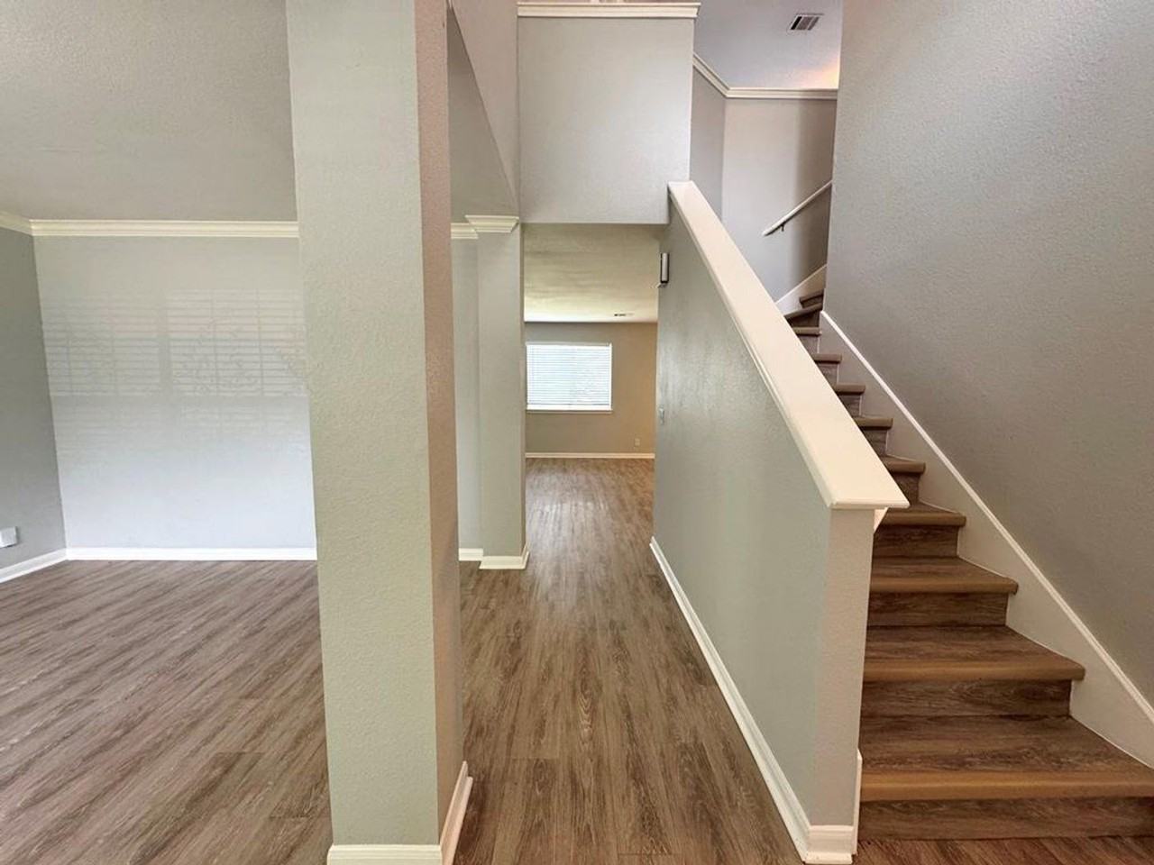 1009 Rutgers Dr - Photo 5 of 44
