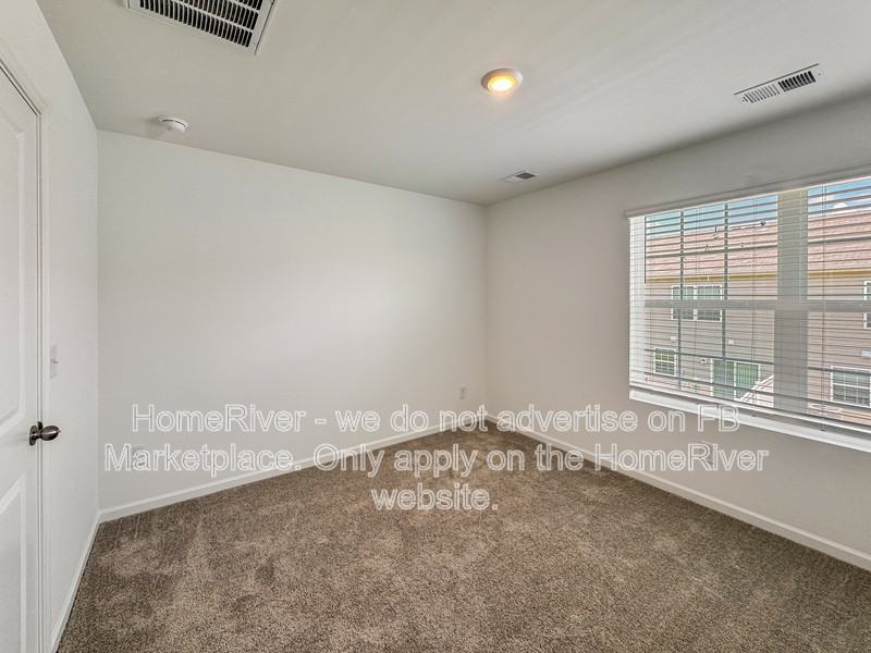 312 Livesey Ln - Photo 7 of 19