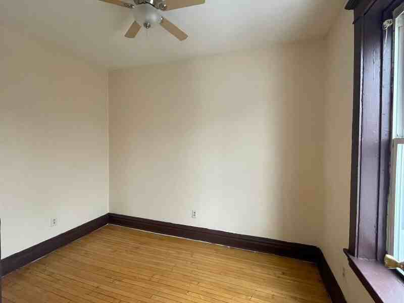 1101 N California Ave #3 - Photo 3 of 6