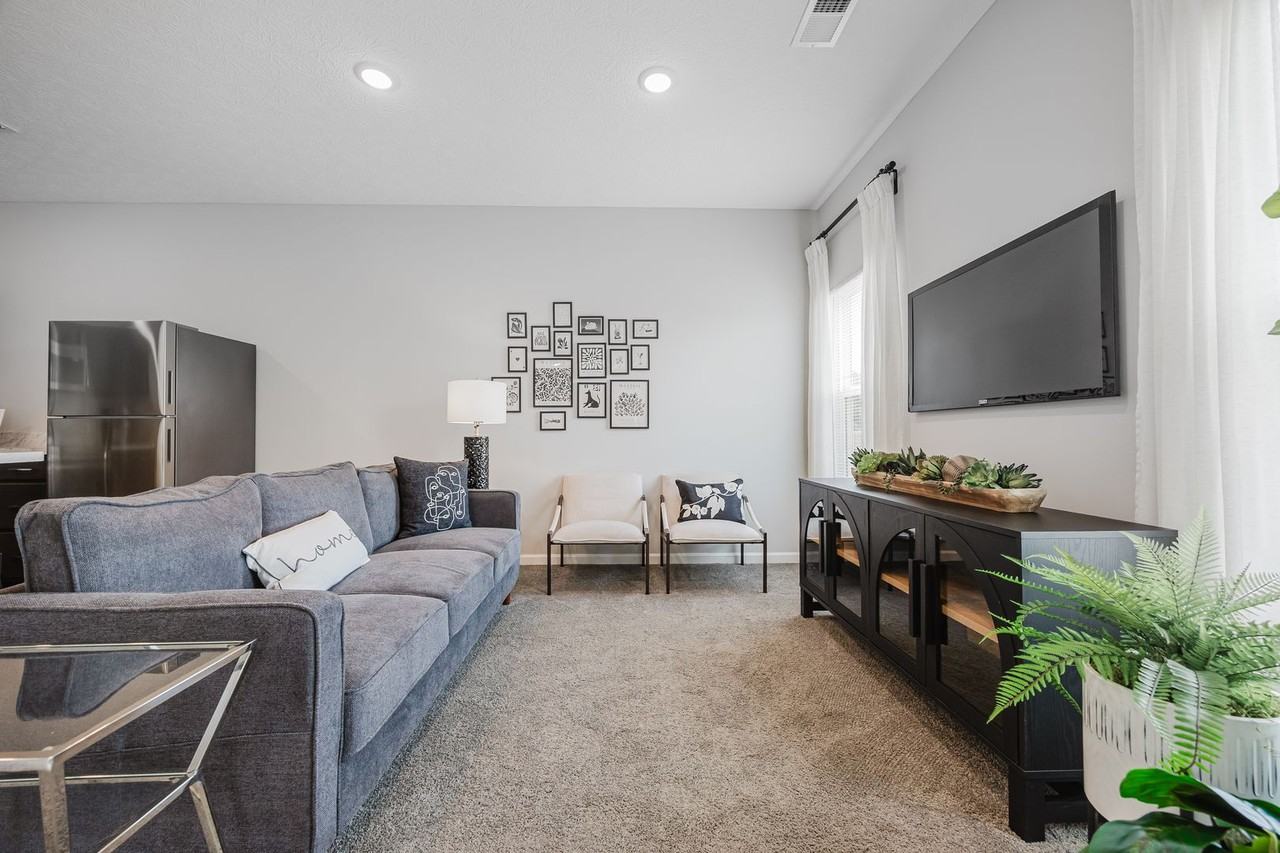 Brynn Mar Crossing Townhomes - Photo 7 of 50