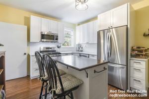 featured image of 14 Torrey St #1