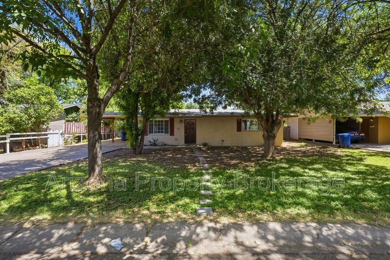 144 E Vista Del Cerro Dr - Photo 3 of 35