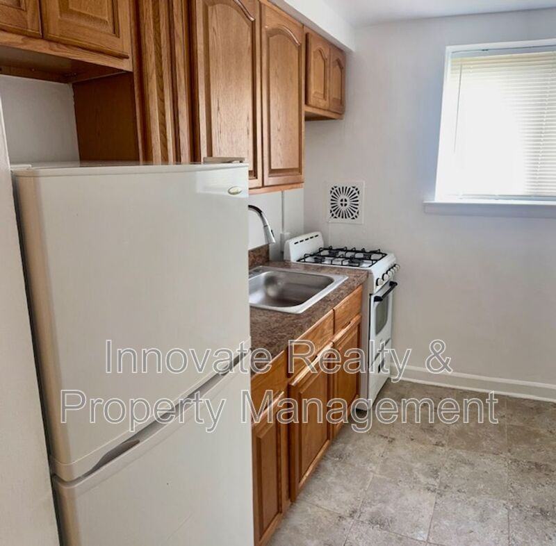7613 Whitaker Ave #2E - Photo 2 of 18
